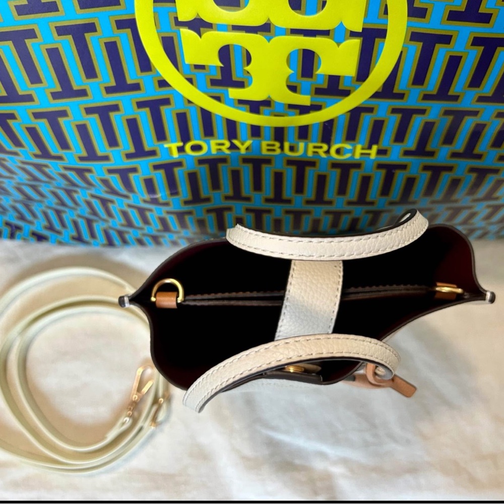 Tory Burch Perry tote bag with crossbody strap - Picture 5 of 9